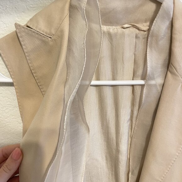 Brunello Cucinelli Vintage - Tan Gilet Vest with Silk Neckline Detail - Size 42 - Picture 2 of 6